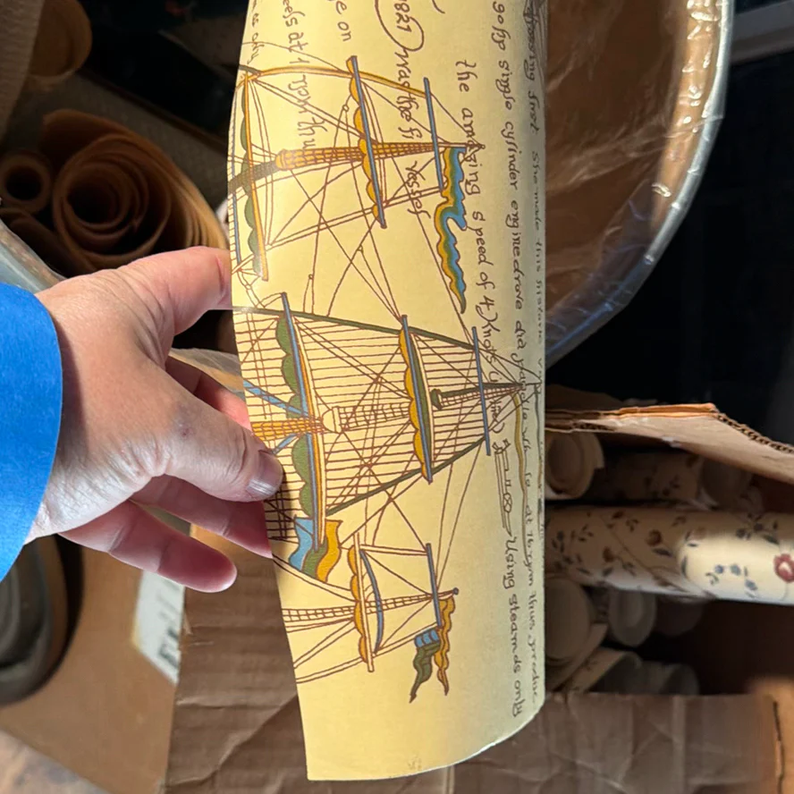 Wallpaper Rolls and Barrel - image 7 of 10