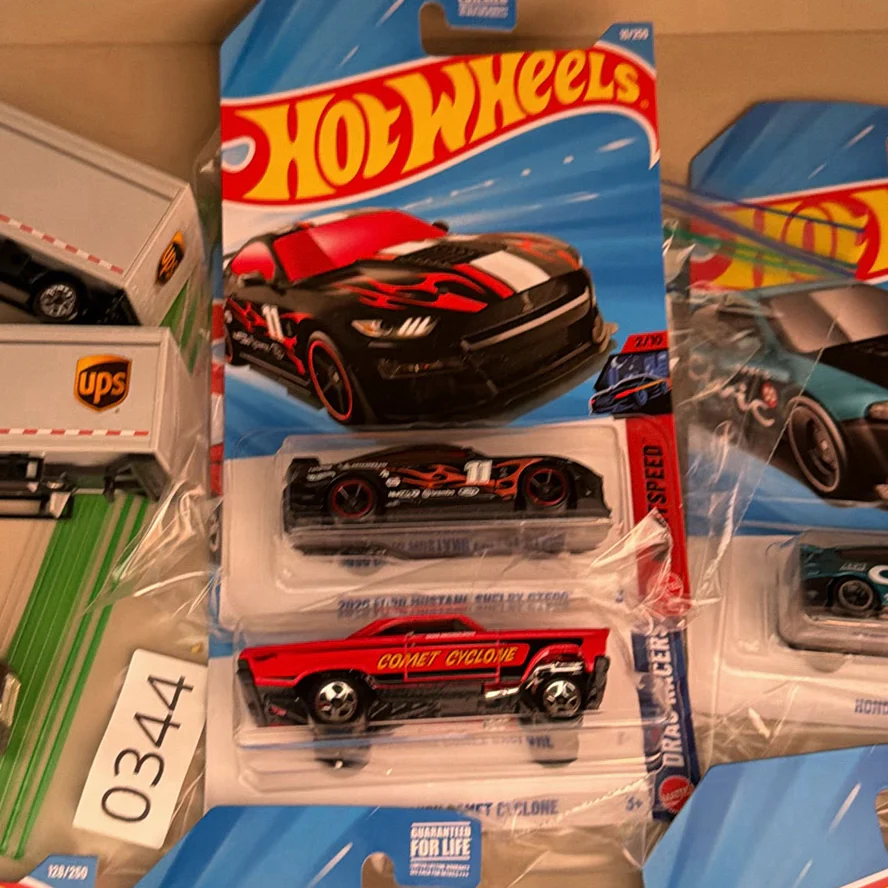 Assorted Hot Wheels Die-Cast Toy Vehicles - image 6 of 12