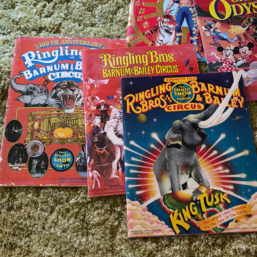 Vintage Circus Programs, Magazines, and Ephemera - image 5 of 7