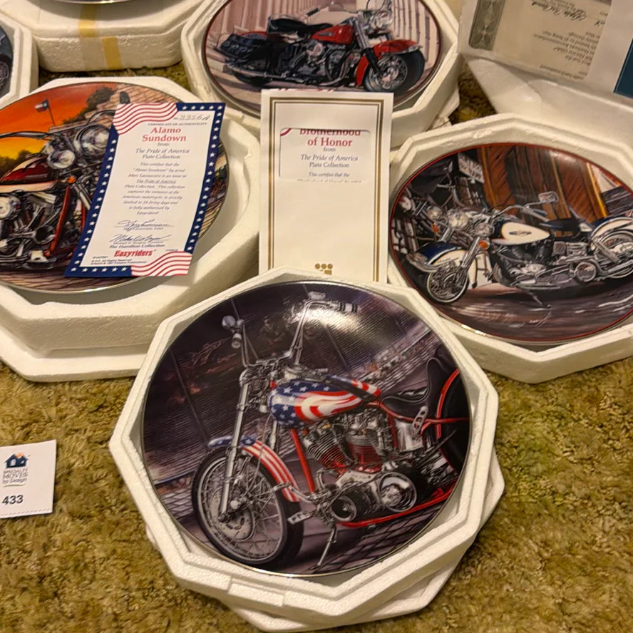 Collectible Motorcycle Plates - image 12 of 17