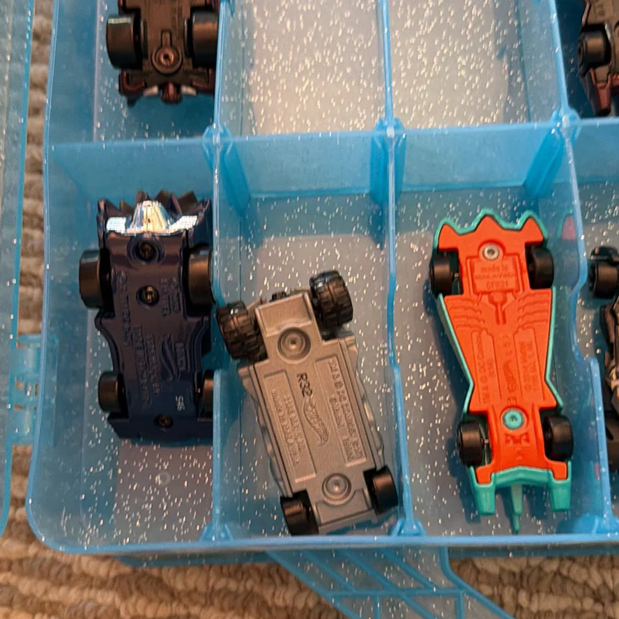 Batmobile Die-Cast Toy Car Collection in Storage Case - image 12 of 14