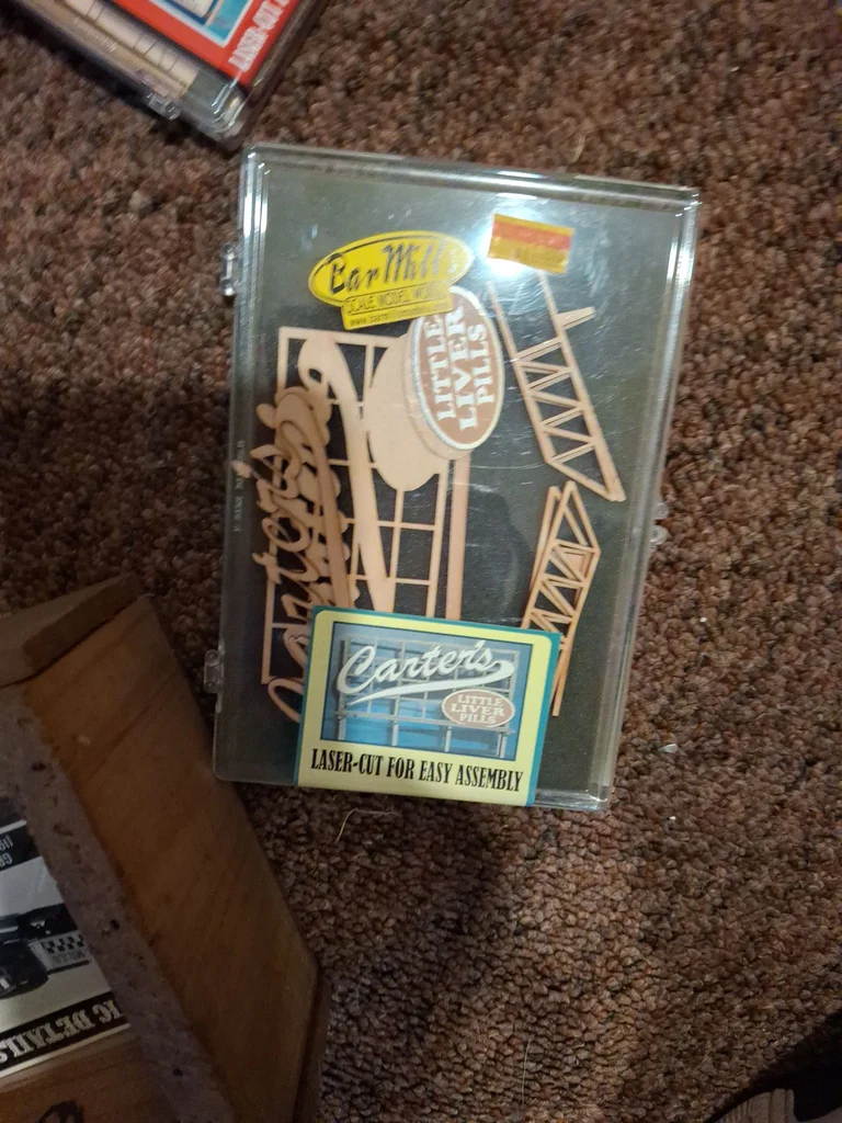 Model Railroad Decals and Laser-Cut Sign Kits - image 4 of 19