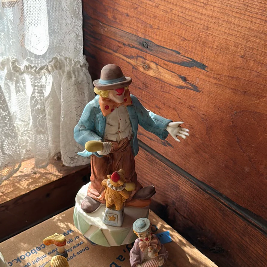 Clown and Figurine Ornaments, Music Boxes - image 2 of 17