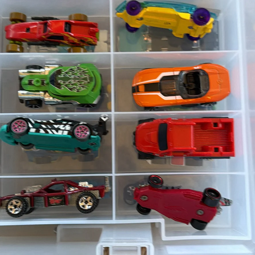 Die Cast Toy Cars in Plastic Storage Case - image 16 of 29