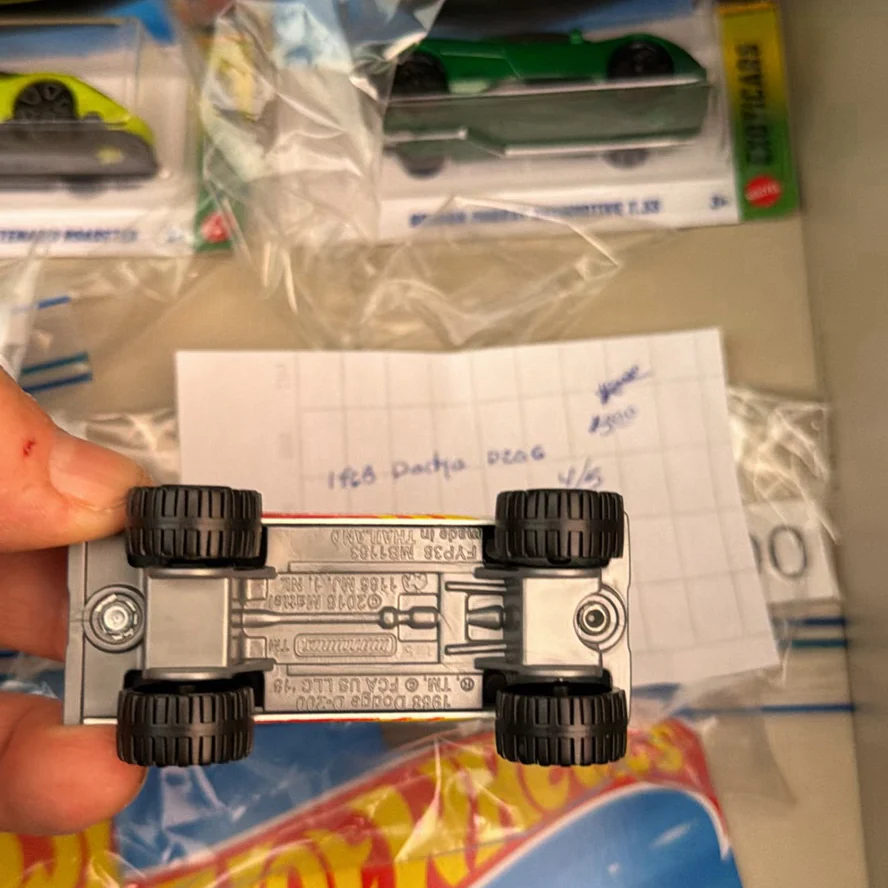 Assorted Hot Wheels Die-Cast Toy Cars - image 11 of 24