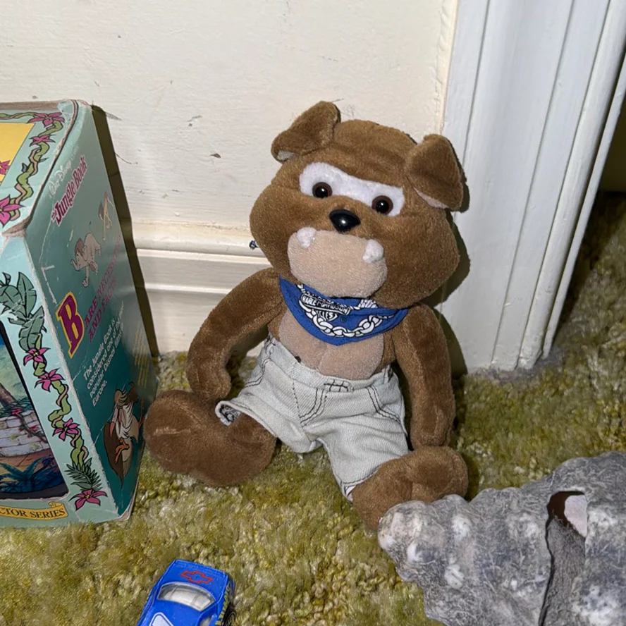 Candles, Hot Wheels, Stuffies - image 3 of 9