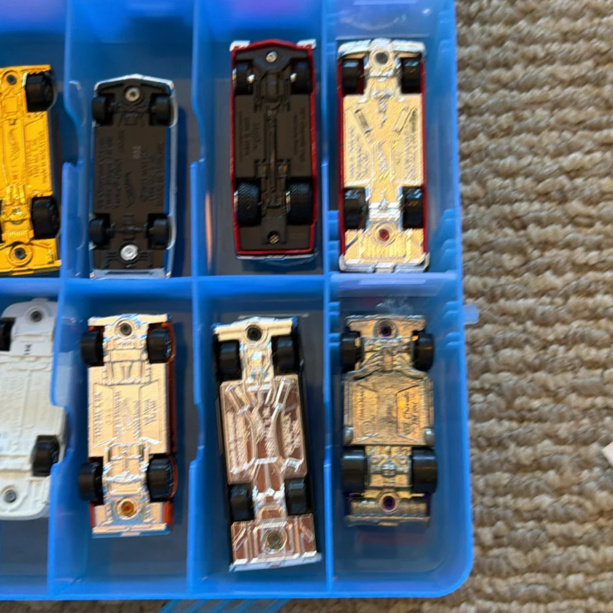 Die-Cast Toy Cars in Plastic Storage Case - image 9 of 24
