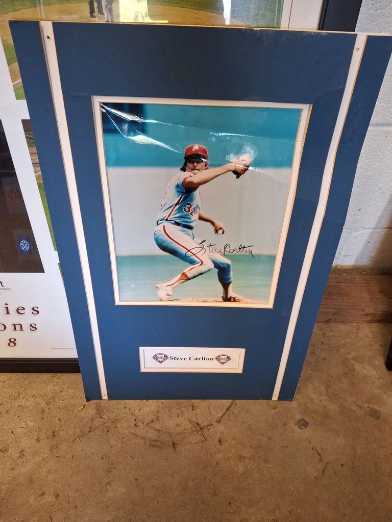 Philadelphia Phillies and Steve Carlton Photo - image 2 of 8
