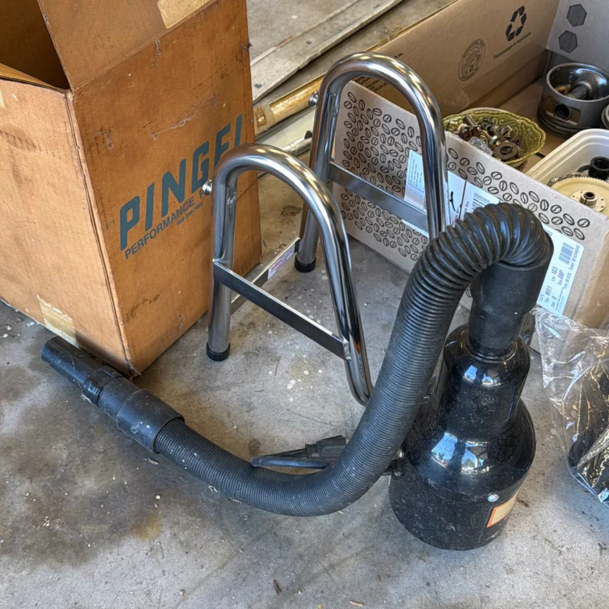 Vehicle Parts and Hardware - image 10 of 10