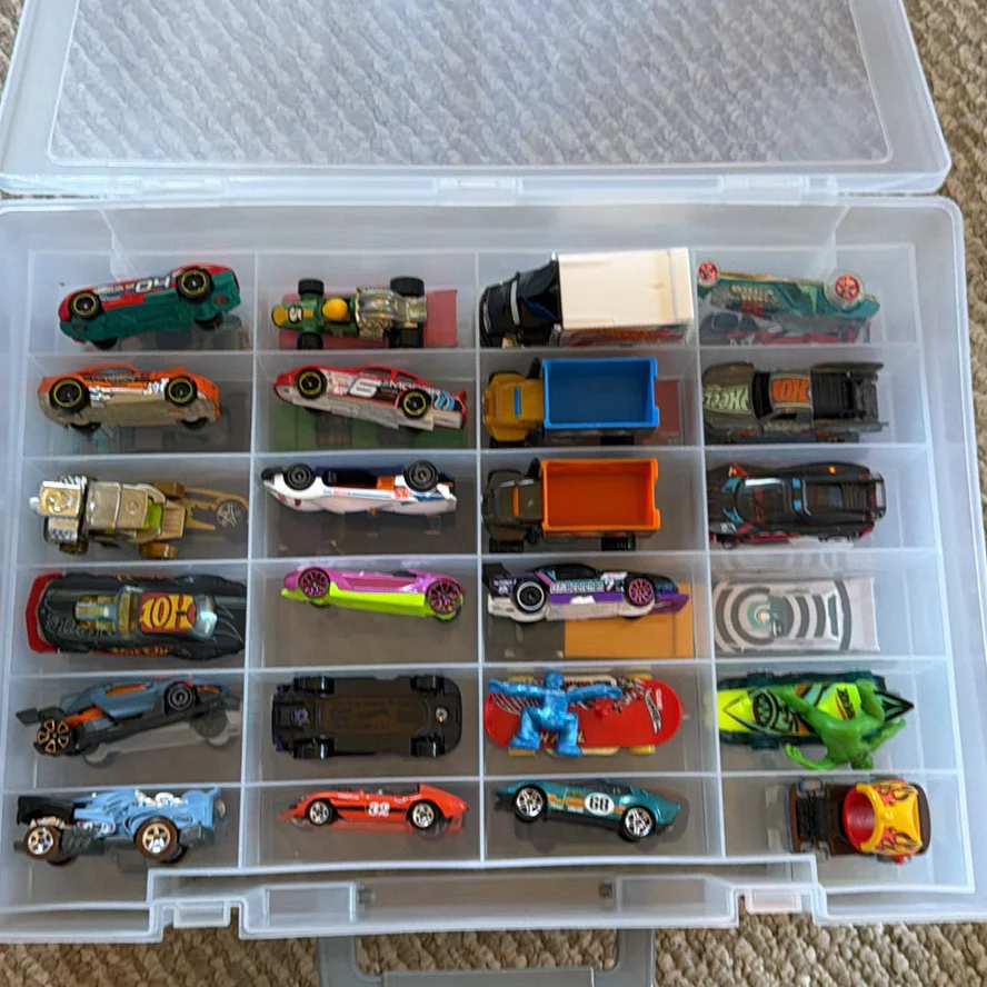 Die-Cast Toy Cars and Vehicles with Case - image 11 of 29