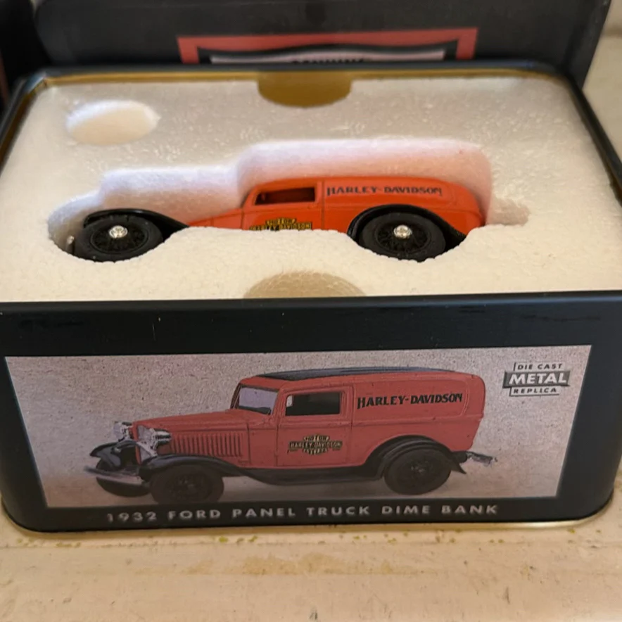 Harley-Davidson Limited Edition Die-Cast Vehicle Dime Banks - image 4 of 8