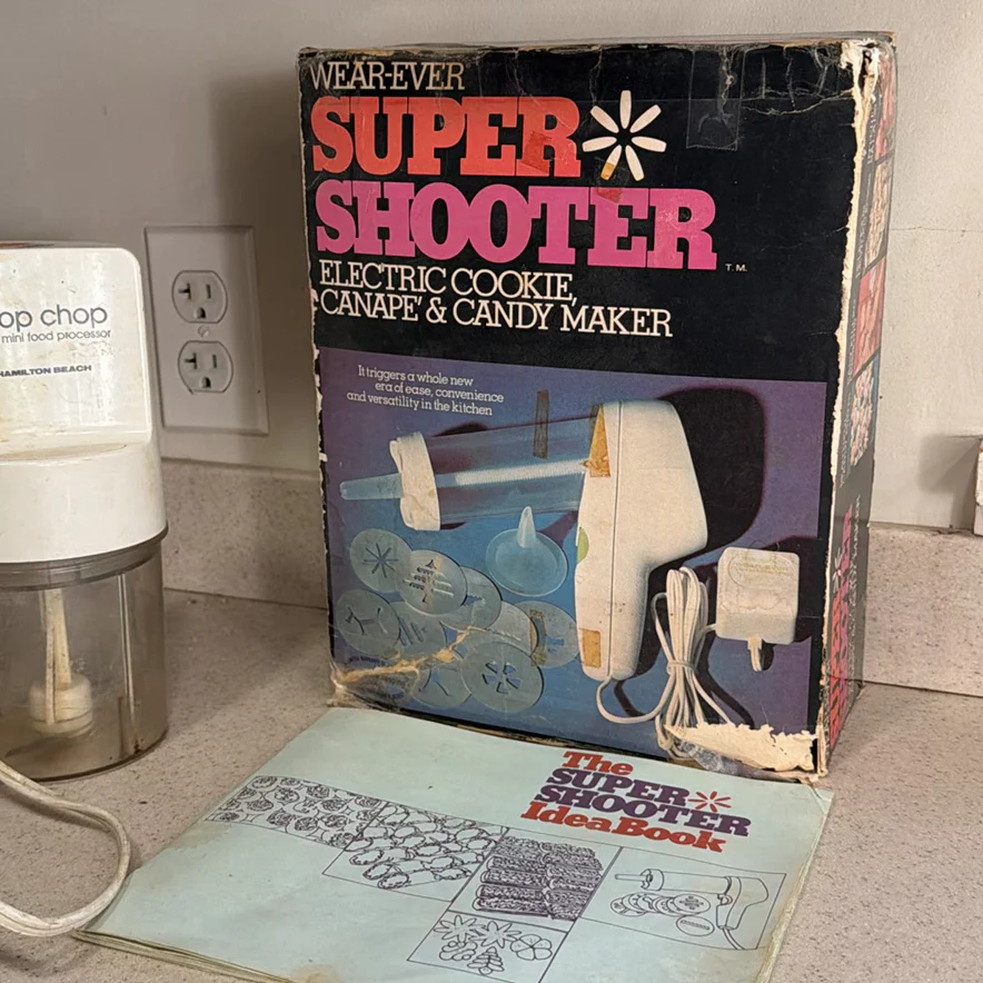 Small Kitchen Appliances - image 5 of 5