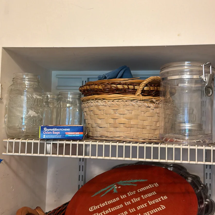 Serving Trays, Baskets, Disposable Cups - image 12 of 12