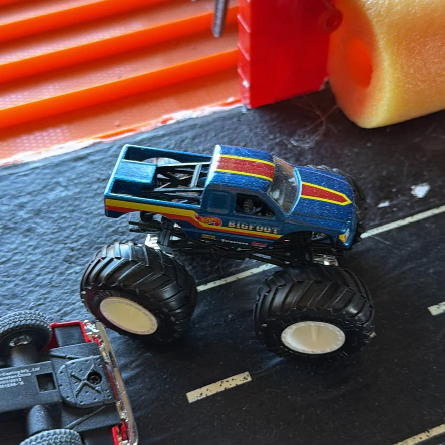 Die-Cast Toy Cars and Monster Trucks - image 11 of 12