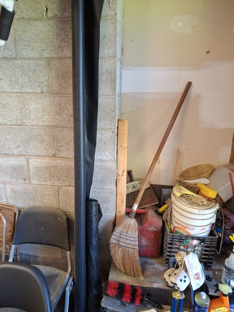 Garage Cleaning and Utility Supplies - image 5 of 8