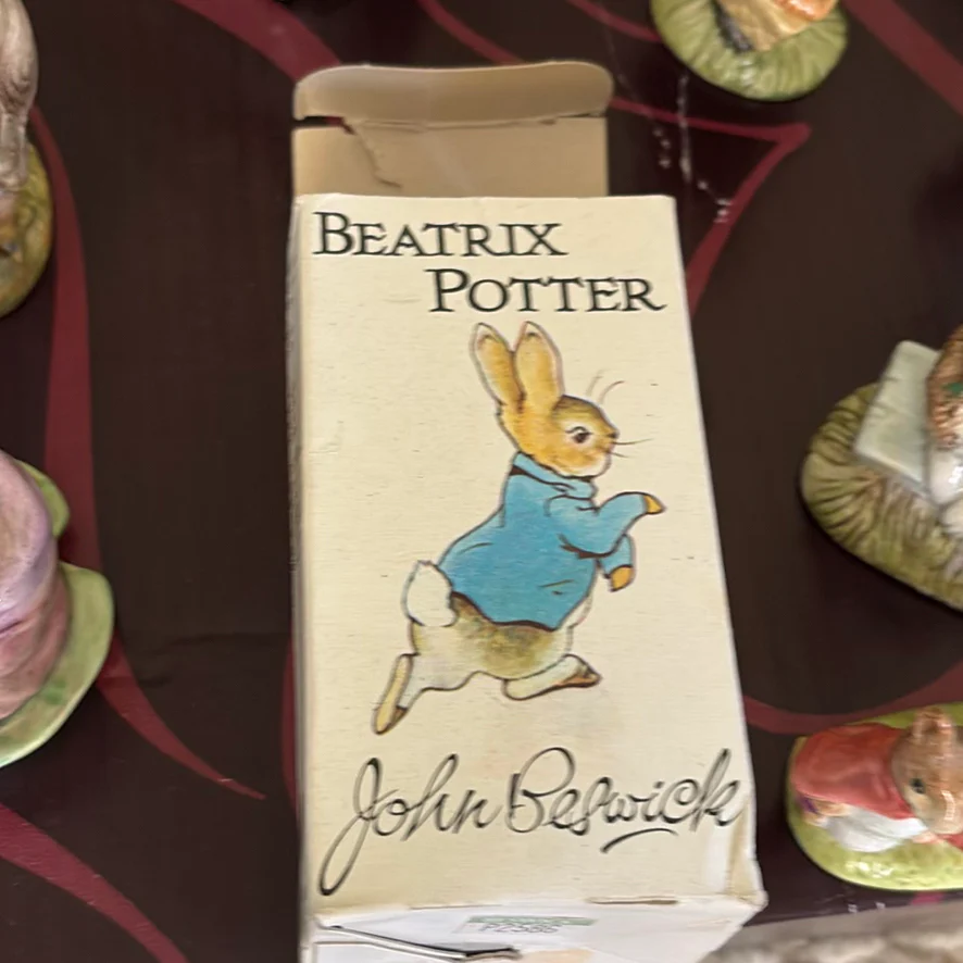 Beatrix Potter Figurines and Book Collection - image 10 of 12