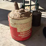 Vintage Metal Oil Cans and Sinclair Pennsylvania Motor Oil Can - thumbnail 6 of 6