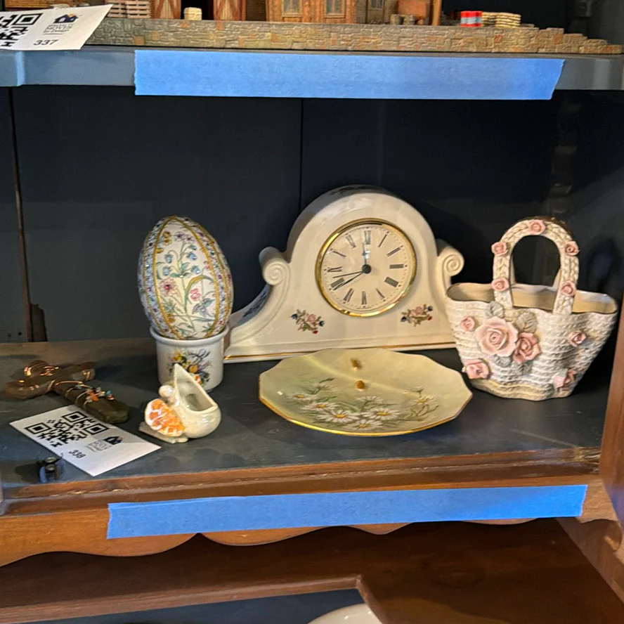 Decorative Porcelain and Ceramic Home Decor Assortment - image 1 of 11