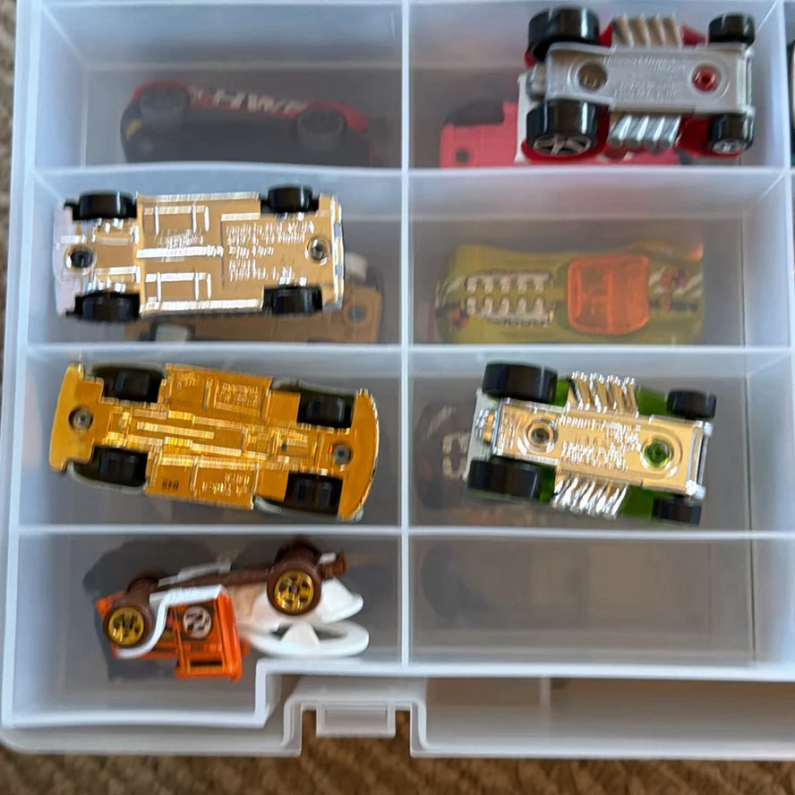 Die Cast Toy Cars in Plastic Storage Case - image 10 of 29