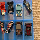 Hot Wheels Die-Cast Cars in Storage Case - thumbnail 4 of 27