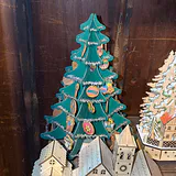Christmas and Holiday Decorations - thumbnail 4 of 15