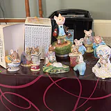 Beatrix Potter Collection Books and Ceramic Animal Figurines - thumbnail 14 of 14