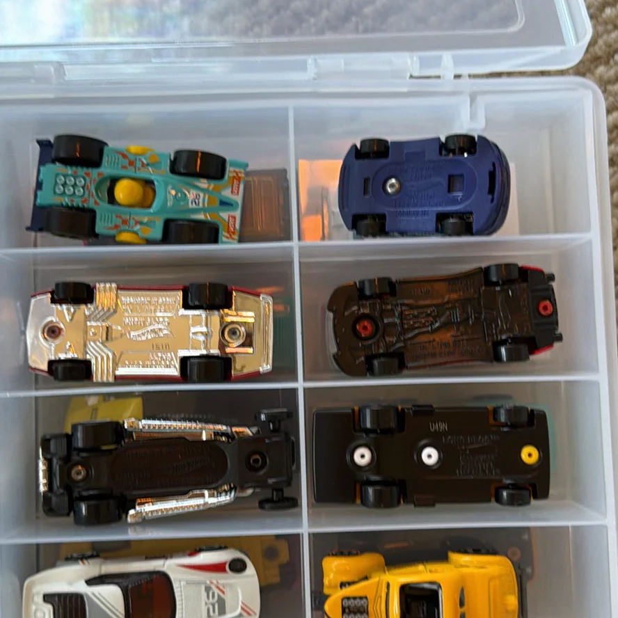 Die-Cast Toy Vehicles with Plastic Case - image 8 of 28