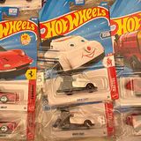 Assorted Hot Wheels Die-Cast Toy Vehicles - thumbnail 9 of 12