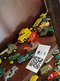 Vintage Die-Cast Toy Vehicles - thumbnail 9 of 12
