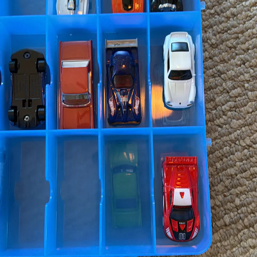 Plastic Storage Case with Die-Cast Toy Cars - image 17 of 22