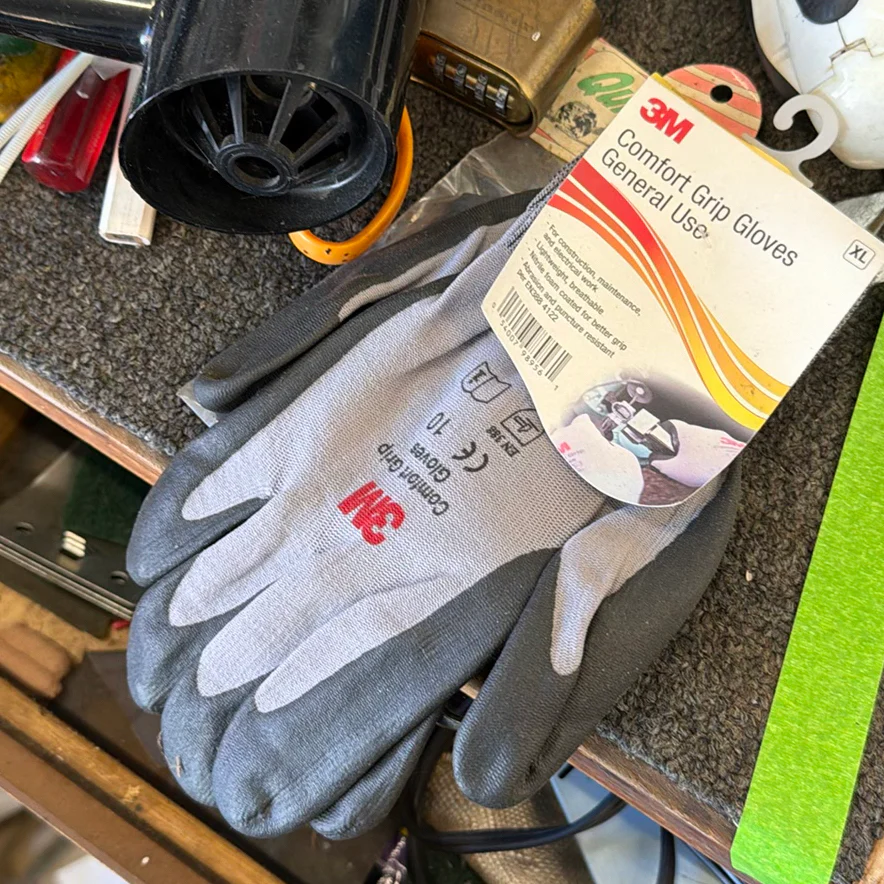 Hand Tools, Heat Gun, Gloves, and Workshop Supplies - image 3 of 16
