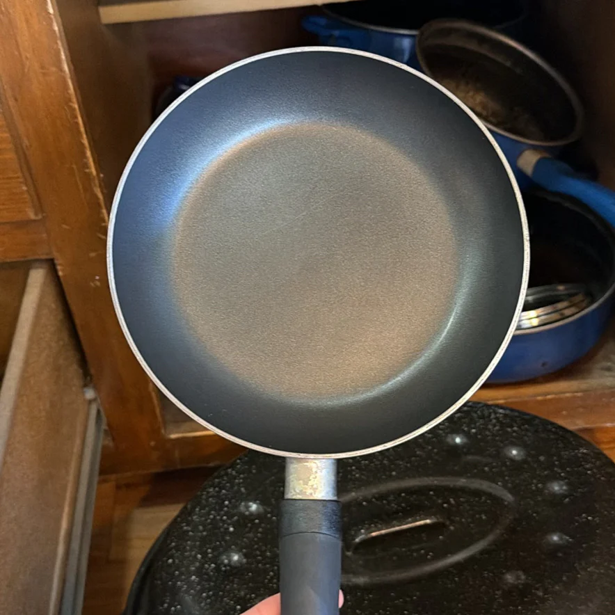 Cookware, Roaster, and Kitchen Utensils - image 6 of 11