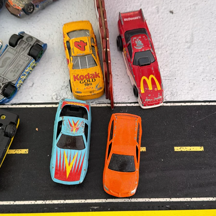 Die-Cast Toy Cars - image 6 of 9