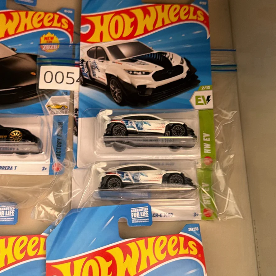 Assorted Hot Wheels Die-Cast Toy Cars - image 7 of 10
