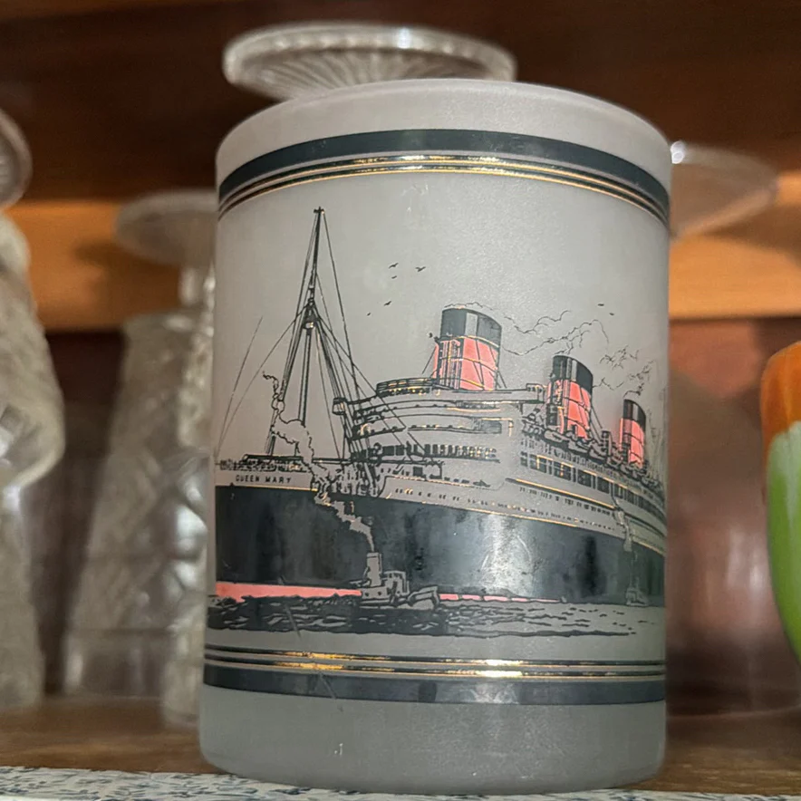 Glassware, Mugs, Pitchers, and Kitchen Accessories - image 9 of 12