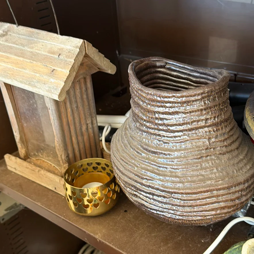 Garden Tools, Planters, Decorative Items, and Yard Supplies - image 5 of 10