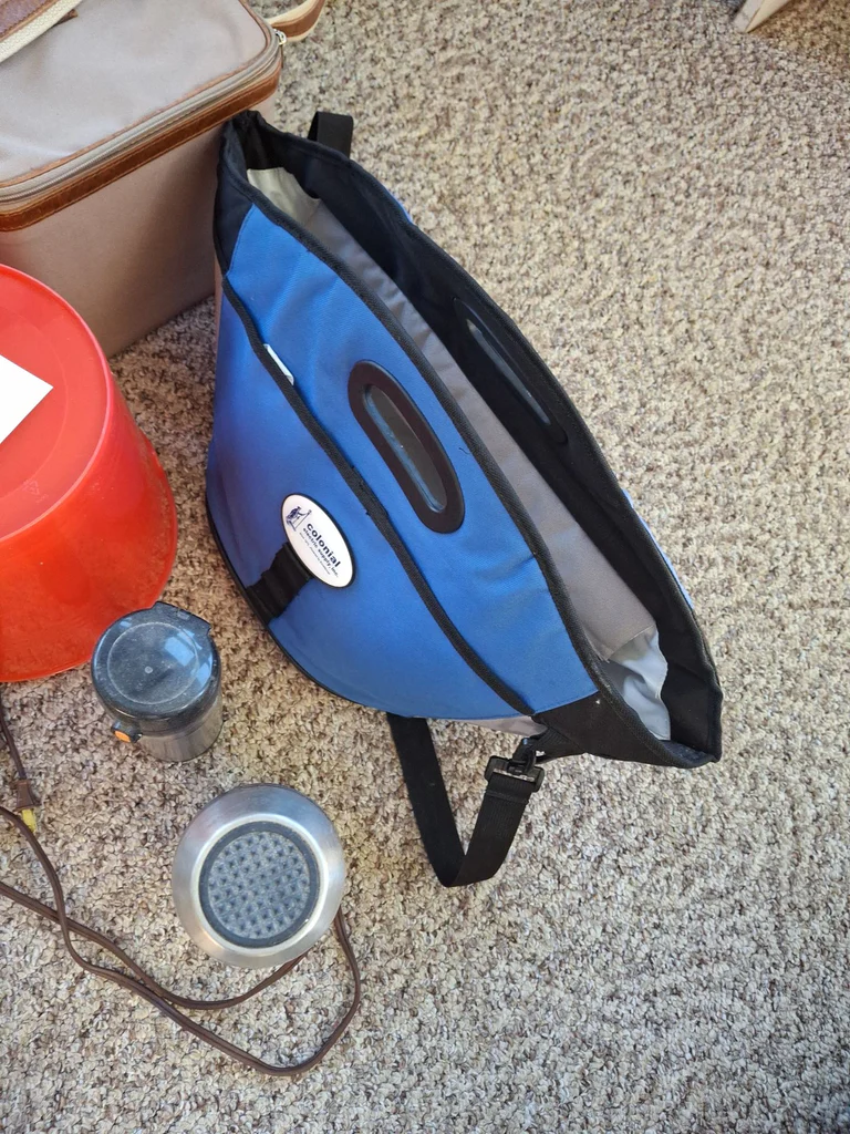 Cooler Bags, Bottles, Storage Bin, and Garden Tool - image 4 of 8