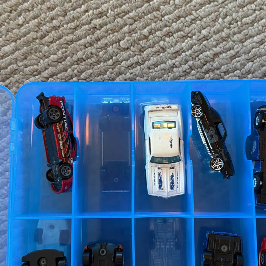 Plastic Storage Case with Die-Cast Toy Cars - image 12 of 22