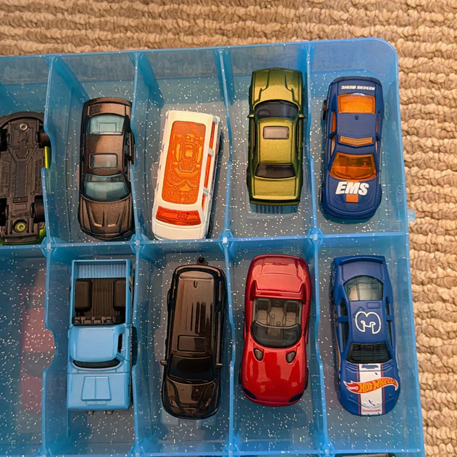 Toy Dodge Die-Cast Cars in Storage Case - image 19 of 22