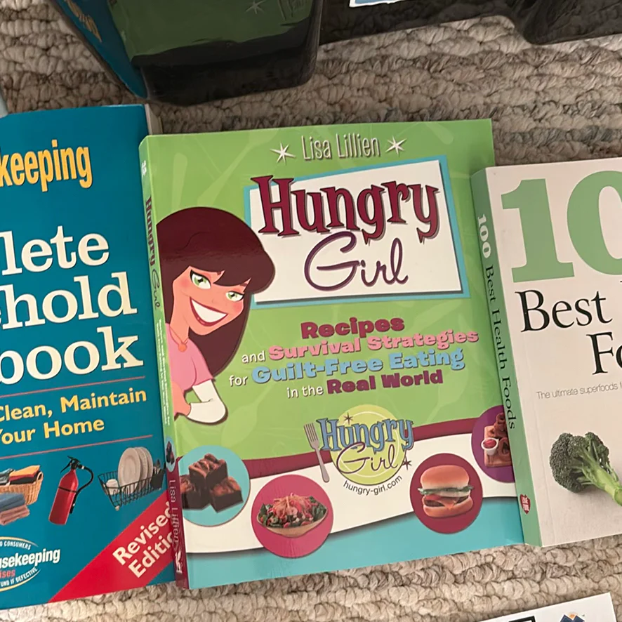 Household, Cookbook, Craft, and Lifestyle Books - image 3 of 10