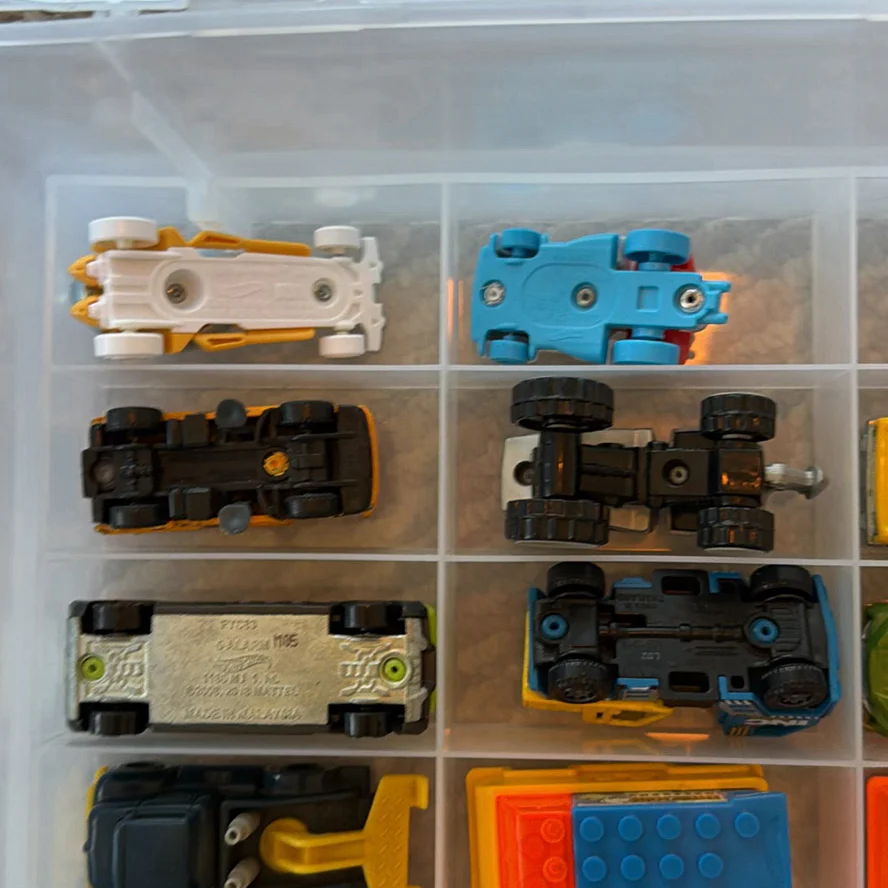 Die-Cast Toy Vehicles with Plastic Case - image 22 of 28