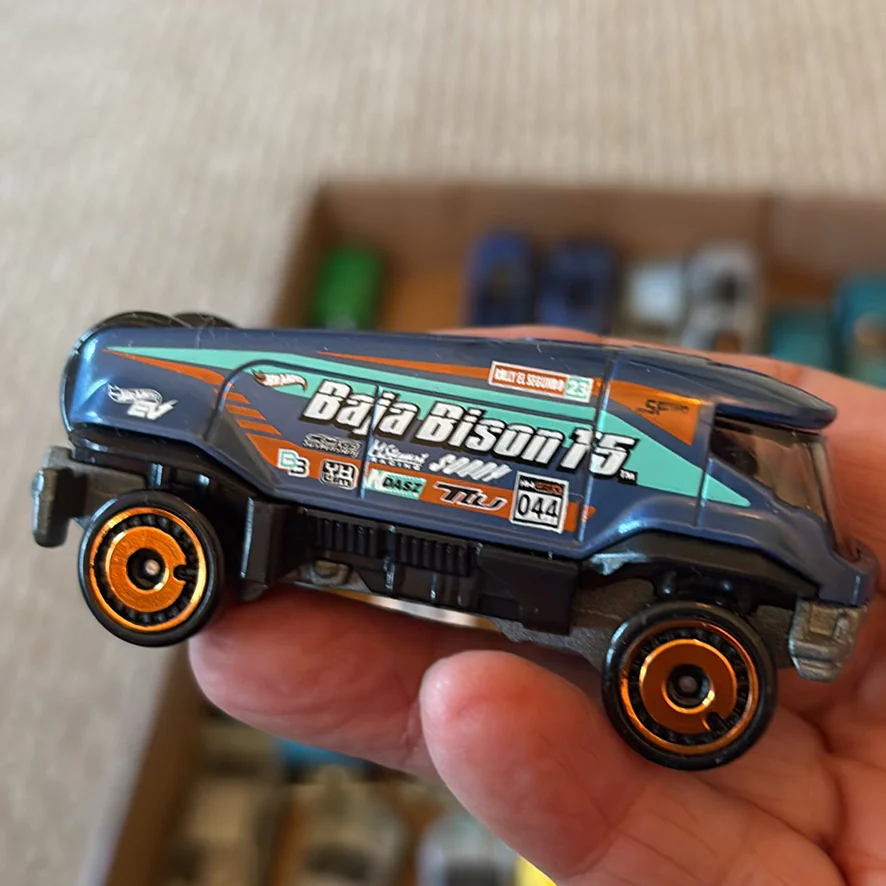 Hot Wheels Die-Cast Toy Cars and Dragster - image 9 of 18