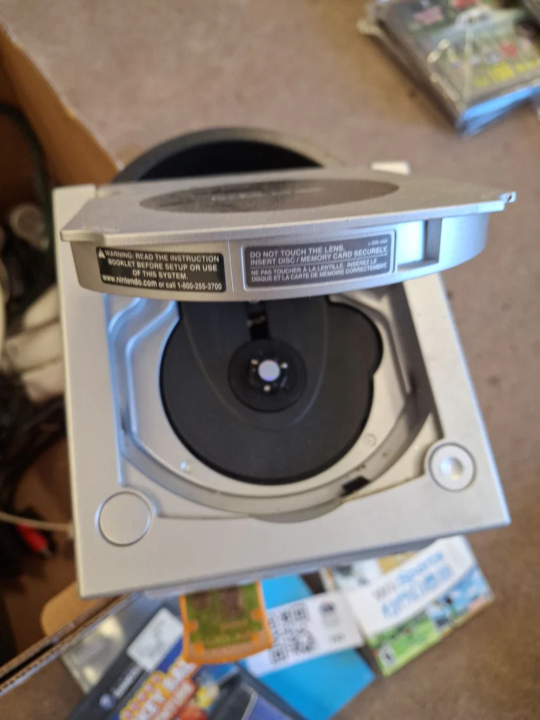 Nintendo GameCube, Wii Accessories, and Video Games - image 3 of 9
