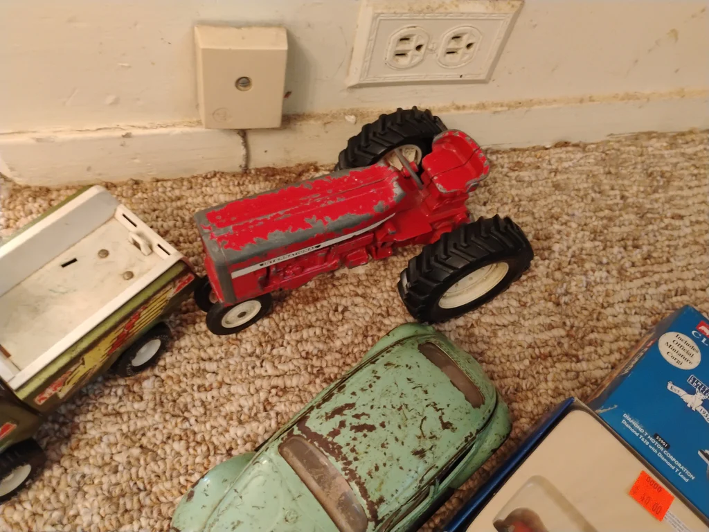 Vintage Toy Vehicles and Corgi Classics Truck Set - image 3 of 8
