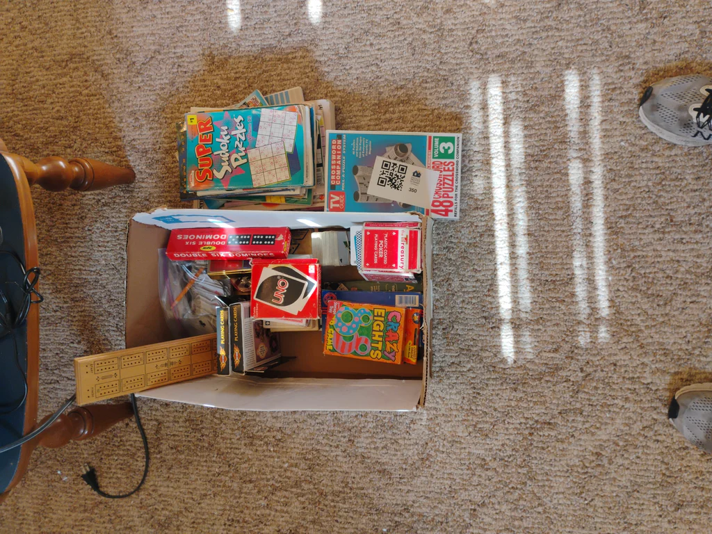 Card Games, Puzzle Books, and Game Accessories - image 1 of 9