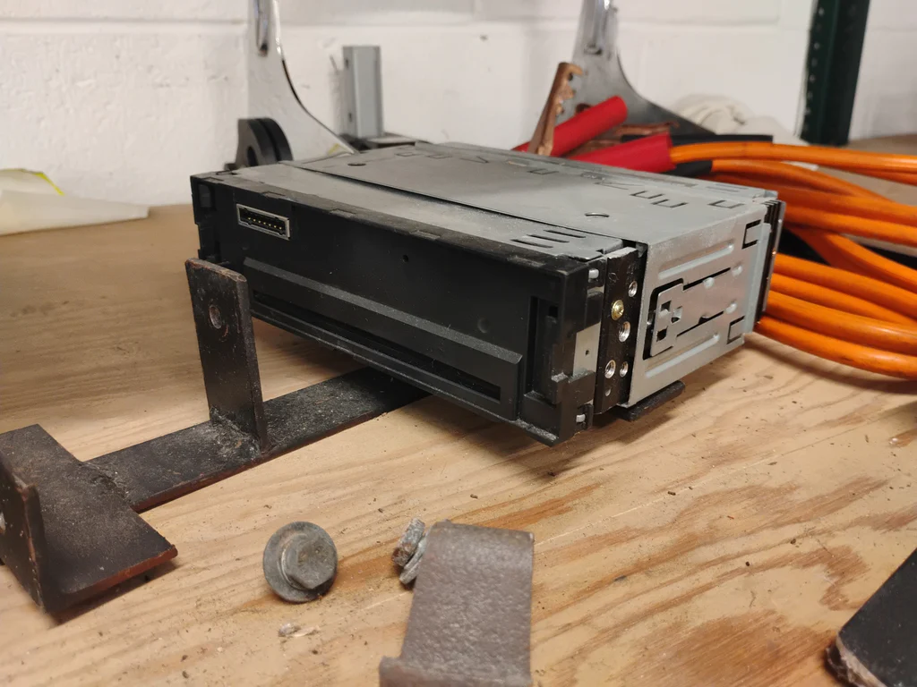 JVC Car Stereo Receiver and Assorted Automotive Parts - image 4 of 8