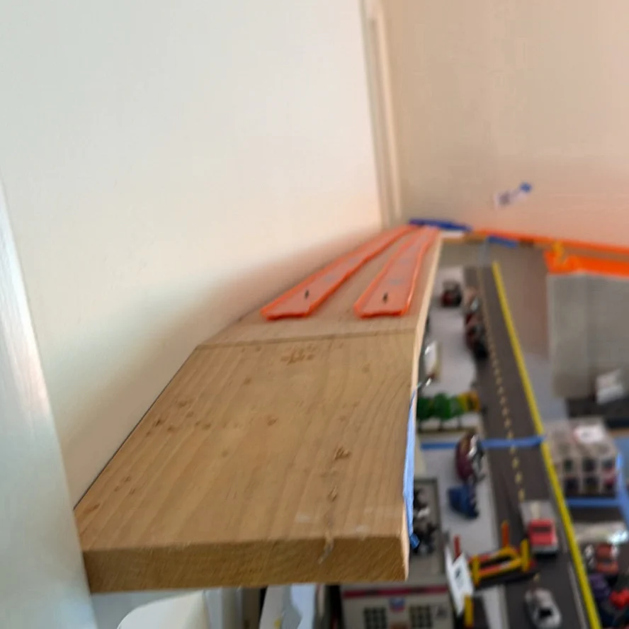 Wall-Mounted Hot Wheels Track and Folding Table - image 2 of 19