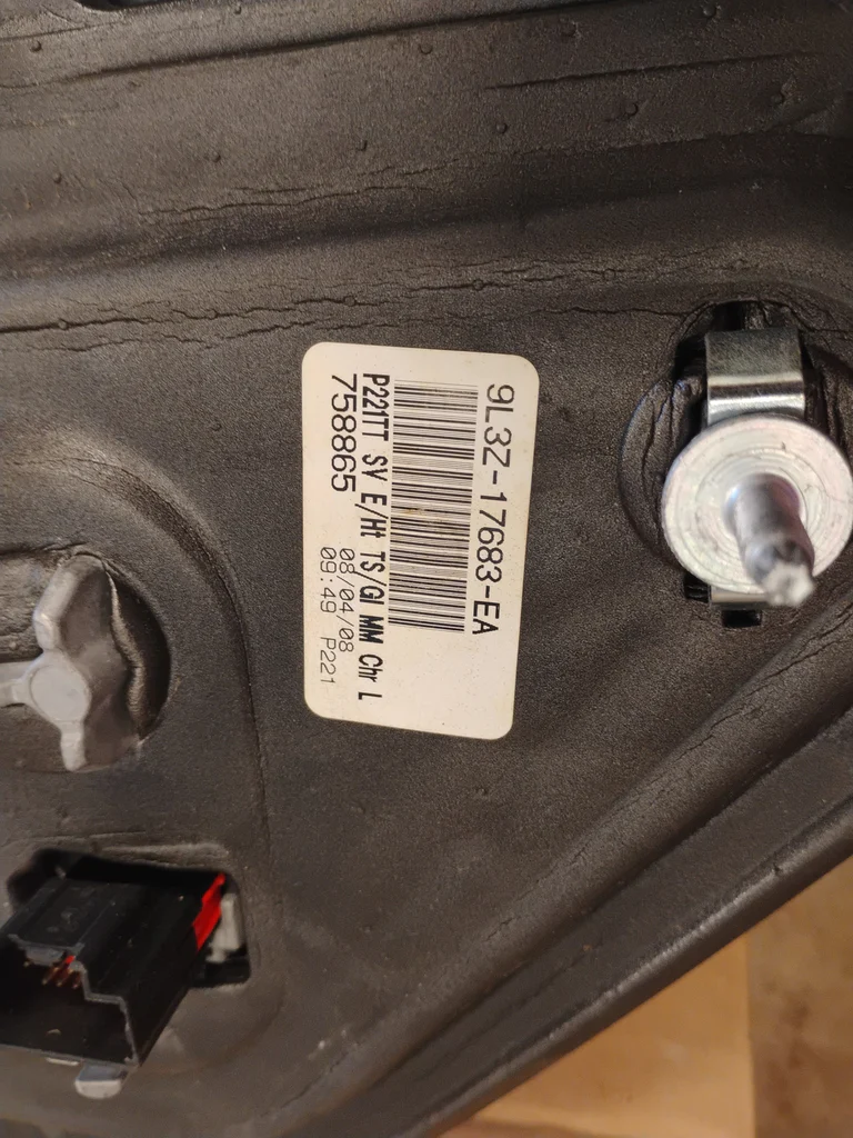 Vehicle Side Mirror and Tail Lamp Set - image 6 of 6