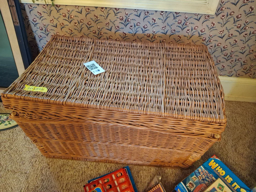 Large Wicker Storage Chest - image 7 of 7