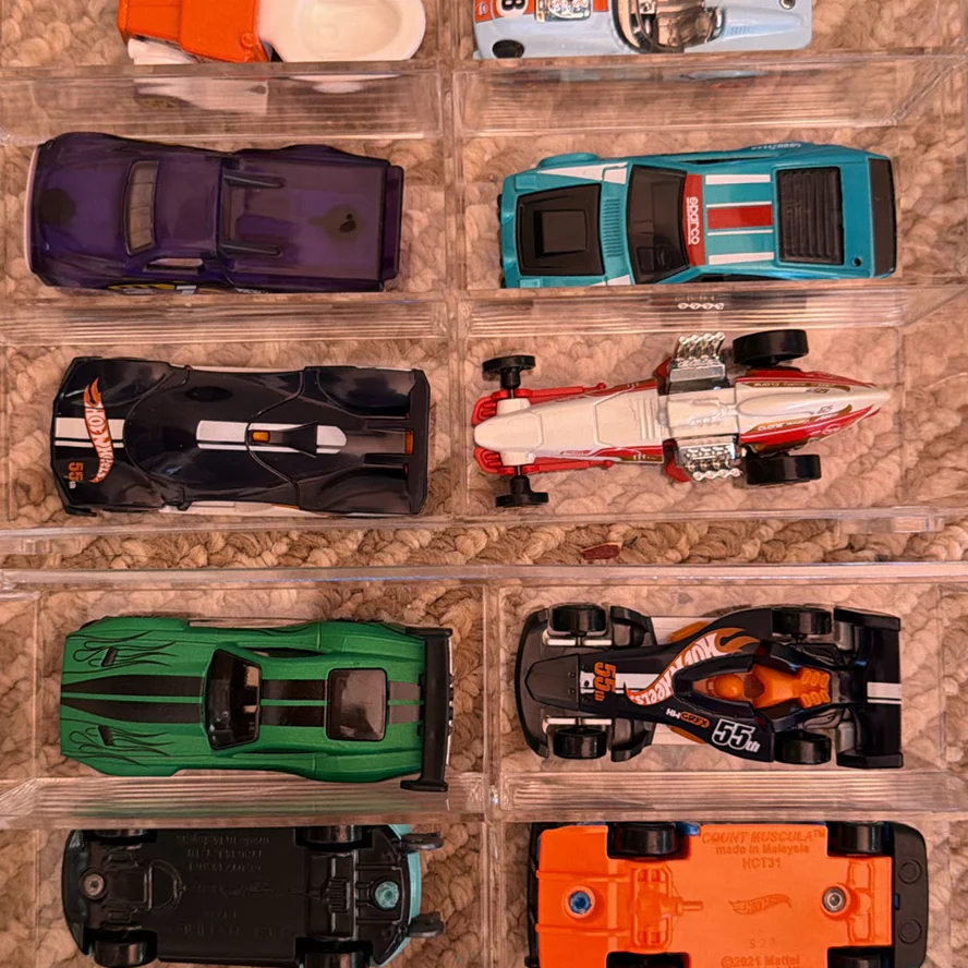 Collection of Die-Cast Toy Cars - image 4 of 8